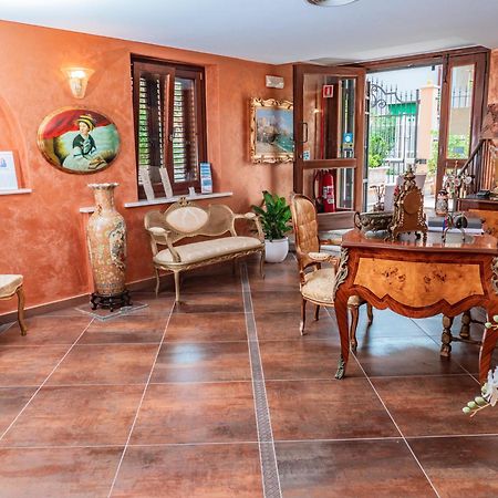 Montesilvano Marina Villa Grace Tombolato מראה חיצוני תמונה