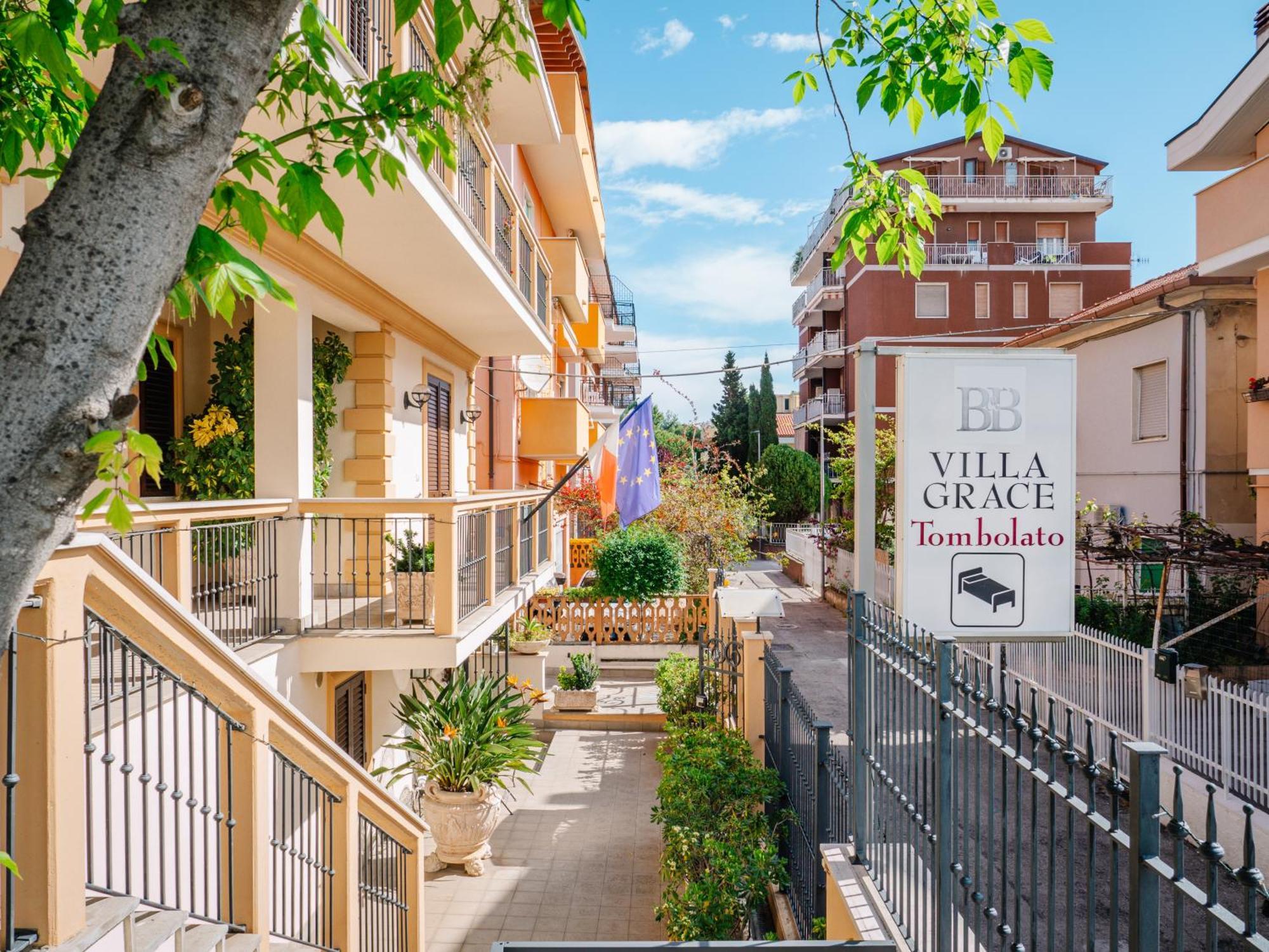 Montesilvano Marina Villa Grace Tombolato מראה חיצוני תמונה