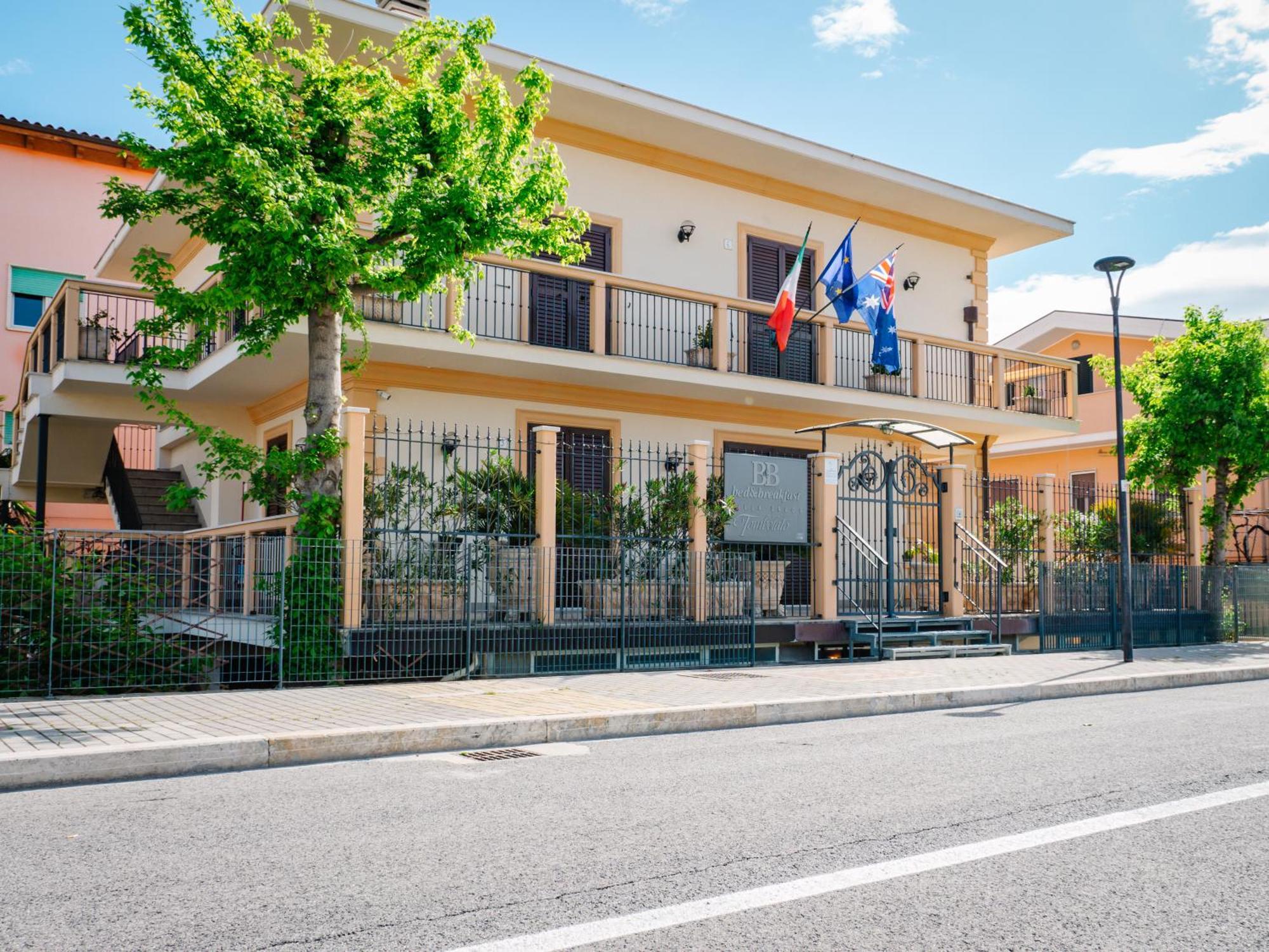 Montesilvano Marina Villa Grace Tombolato מראה חיצוני תמונה